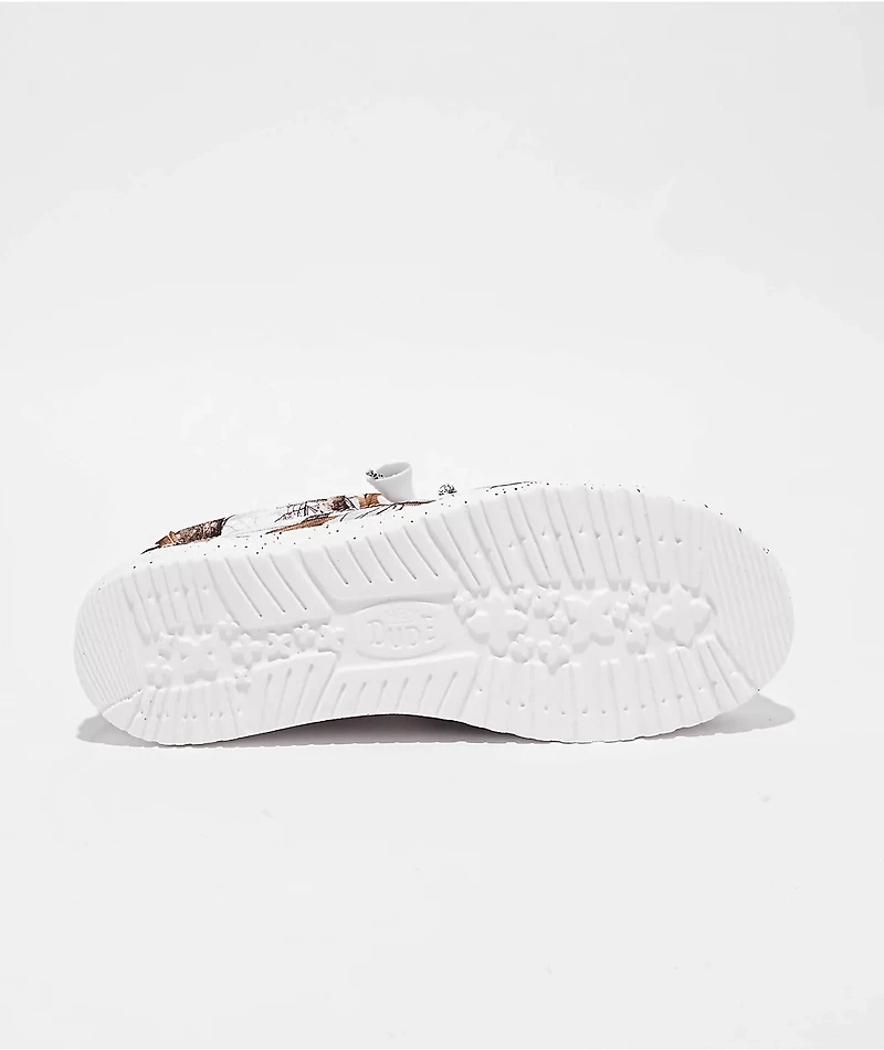 HEYDUDE x Realtree Edge Wally White Shoes