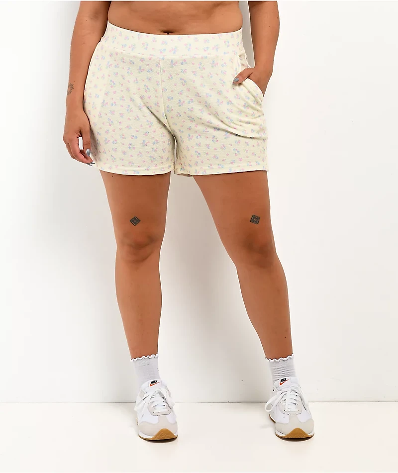 Happy Camp3r Cloud Sweetheart Yellow Lounge Shorts
