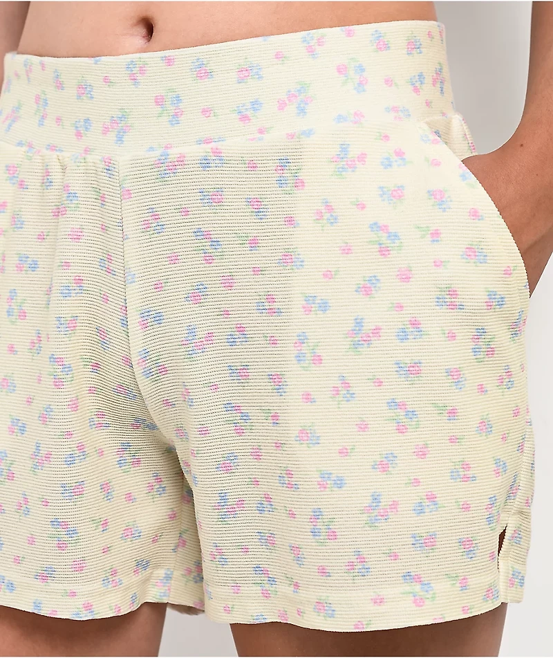 Happy Camp3r Cloud Sweetheart Yellow Lounge Shorts
