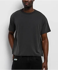 ITA Eon Distressed Black Wash Crop T-Shirt