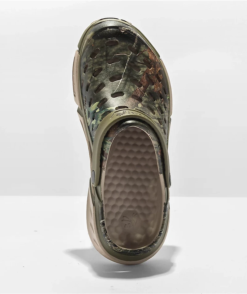Joybees x Mossy Oak Trekking Camo Clog Sandals