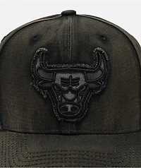 Mitchell & Ness Chicago Bulls Downtown Pro Black Wash Snapback Hat