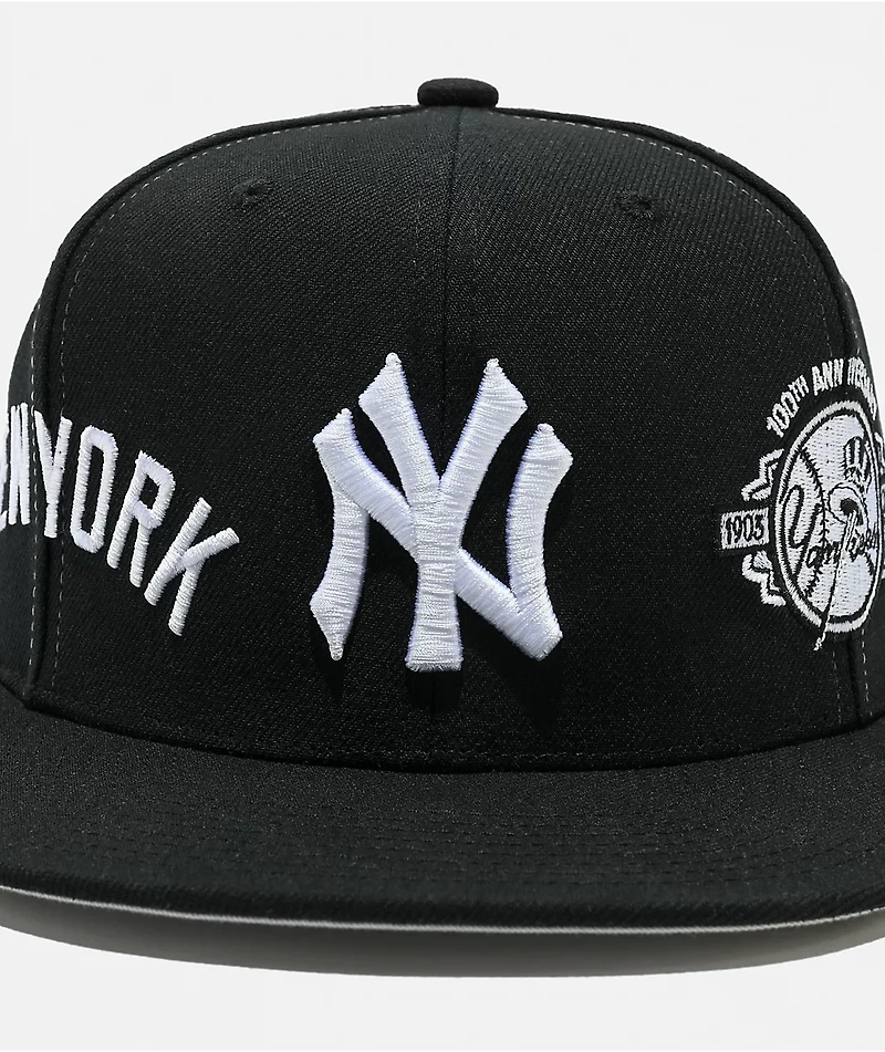 Mitchell & Ness New York Yankees Trifecta Black Snapback Hat