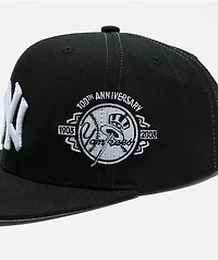 Mitchell & Ness New York Yankees Trifecta Black Snapback Hat