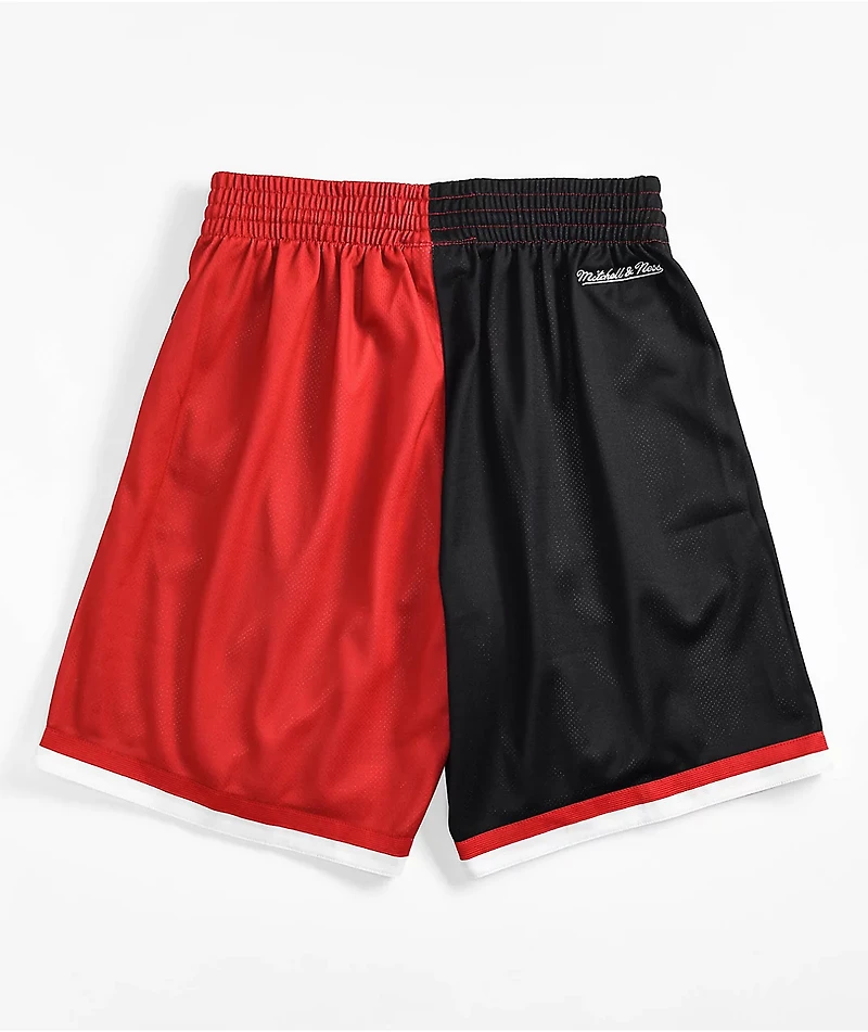 Mitchell & Ness x NBA Chicago Bulls Big Face 5.0 Black Red Shorts