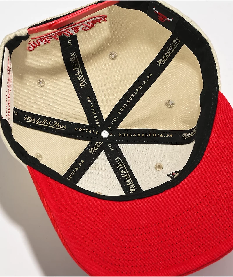 Mitchell & Ness x NBA Chicago Bulls Natural Snapback Hat