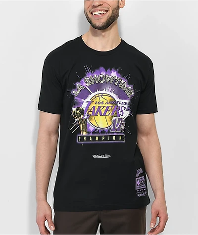 Mitchell & Ness x NBA Lakers Showtime 17x Black T-Shirt