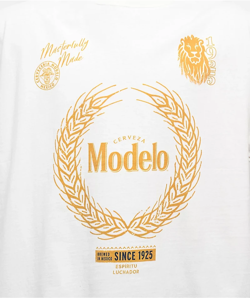 Modelo Fighting Spirit White T-Shirt