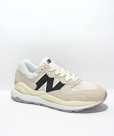 New Balance Lifestyle 5740 Sea Salt & Black Shoes