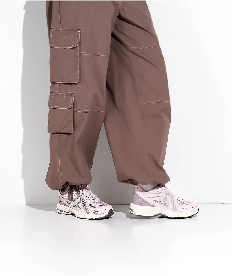 New Balance Lifestyle Kids 1906R Rose Sugar, Pearl Grey & Iced Wine Shoes