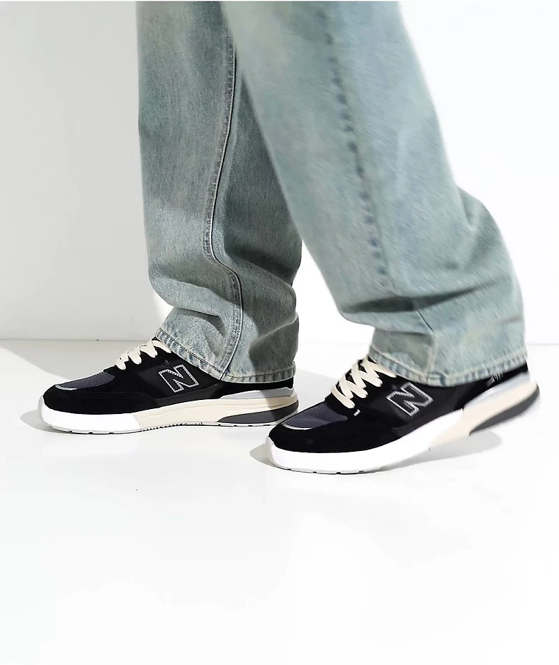 New Balance Numeric 933 Reynolds Black & Eclipse Skate Shoes