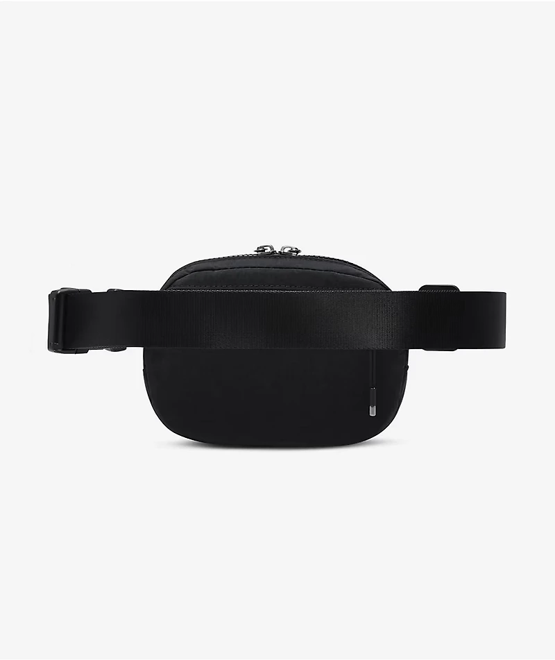 Nike Aura Black Fanny Pack