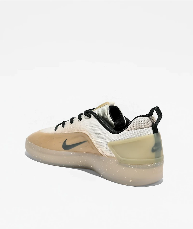 Nike SB Zoom Nyjah 4 Desert Khaki & Dark Smoke Grey Skate Shoes