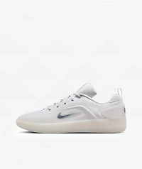 Nike SB Zoom Nyjah 4 White & Black Skate Shoes