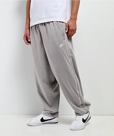 Nike Sportswear Club Mosswood Heavyweight Balloon Track Pants