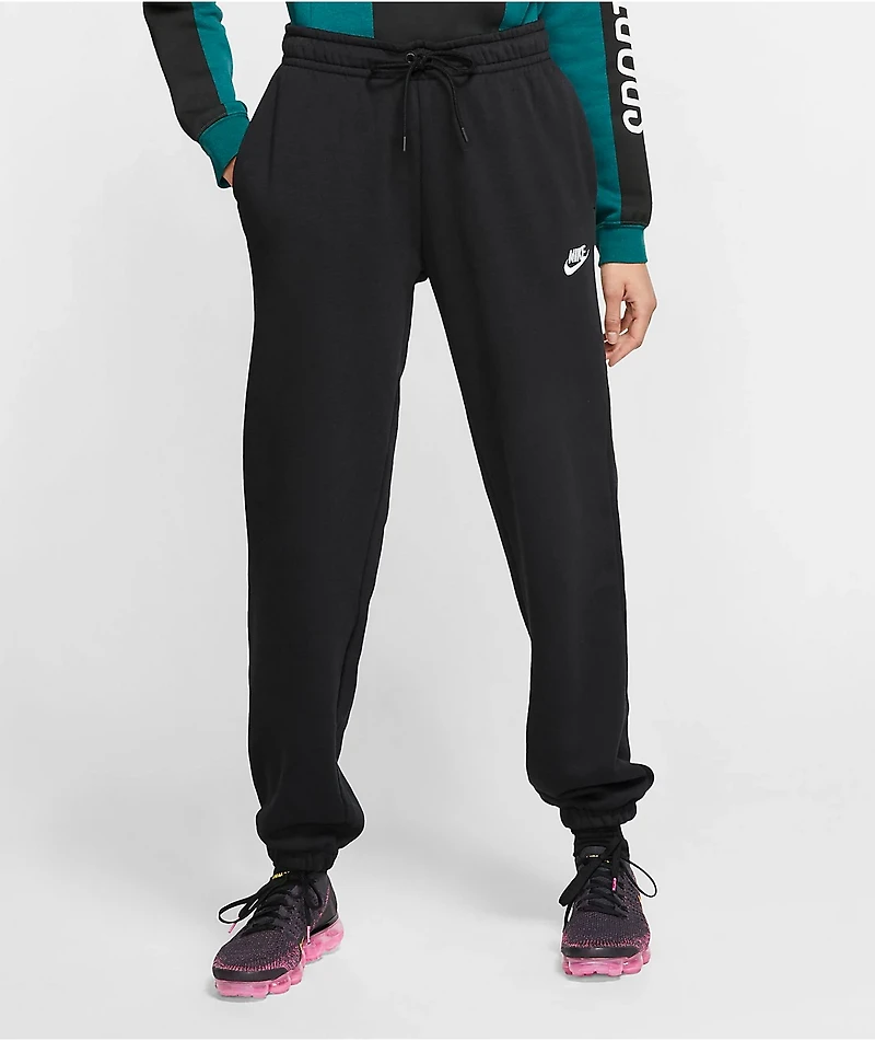 Nike Sportswear Essential Black Sweatpants