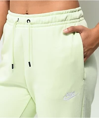 Nike Sportswear Essential Fleece Lime Sweatpants