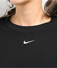 Nike Sportswear Women's Essential Black T-Shirt