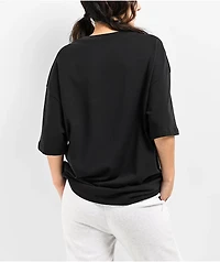 Nike Sportswear Women's Essential Black T-Shirt