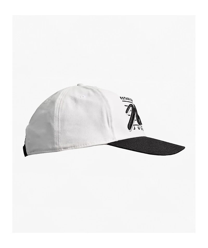 Nike Two-Tone Black & White Snapback Hat