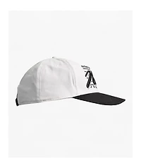 Nike Two-Tone Black & White Snapback Hat
