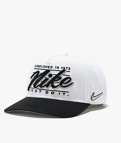 Nike Two-Tone Black & White Snapback Hat