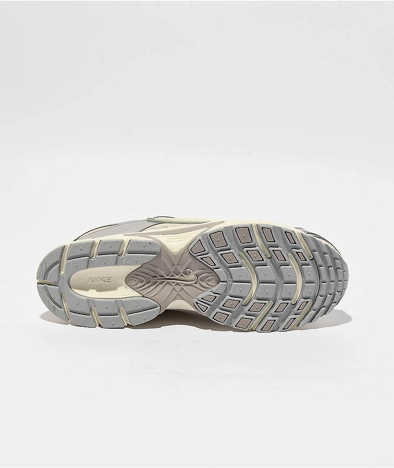 Nike V5 RNR Oatmeal & Ivory Shoes