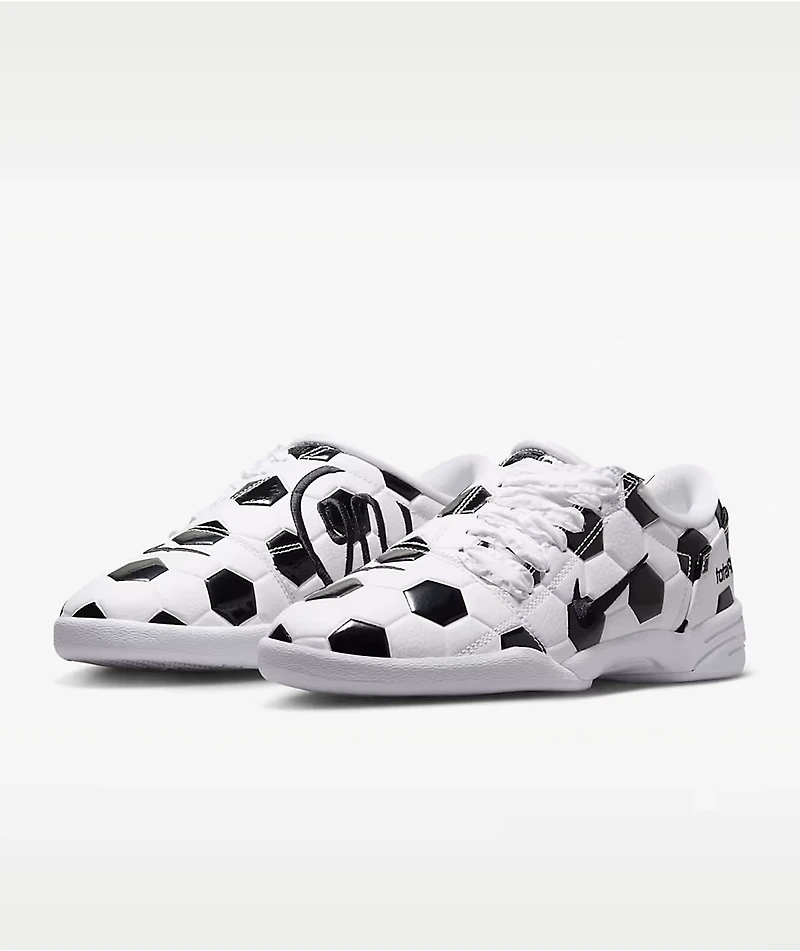 Nike Women's Total90 White & Black Shoes