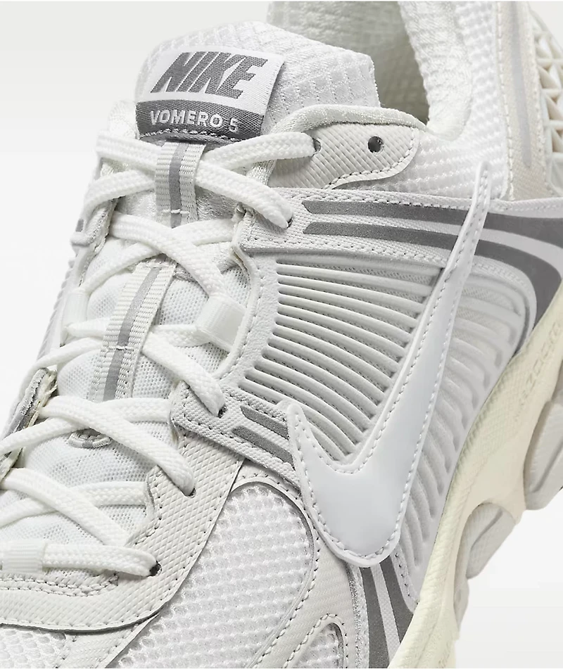 Nike Zoom Vomero 5 SE Platinum Tint & Photon Dust Shoes
