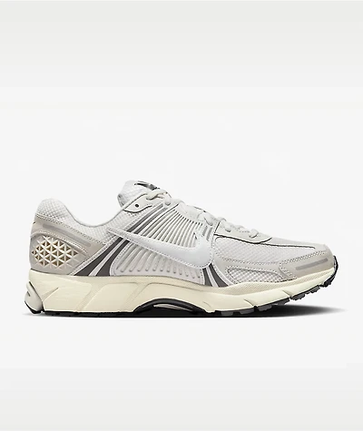 Nike Zoom Vomero 5 SE Platinum Tint & Photon Dust Shoes