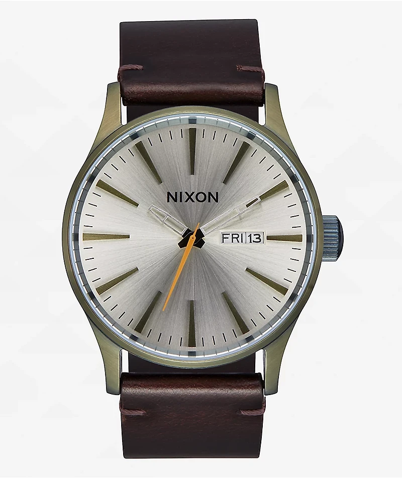 Nixon Sentry Leather Vintage White & Brown Analog Watch