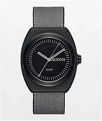 Nixon The Light-Wave All Black Analog Watch