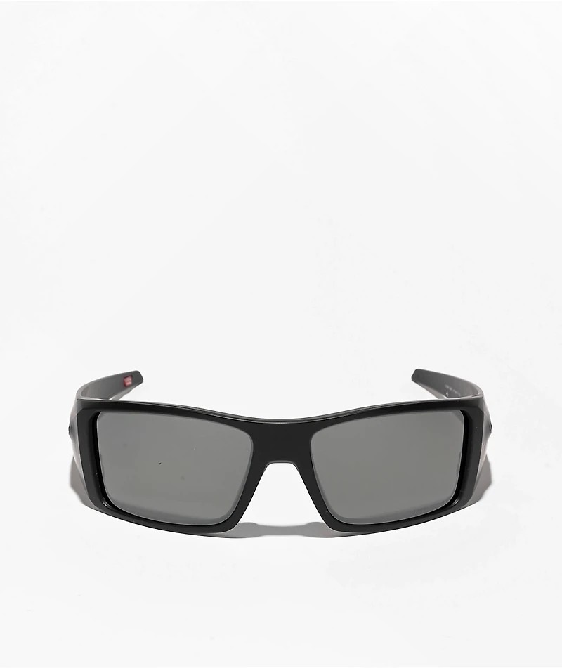 Oakley Helio Matte Black & Black Prism Polarized Sunglasses