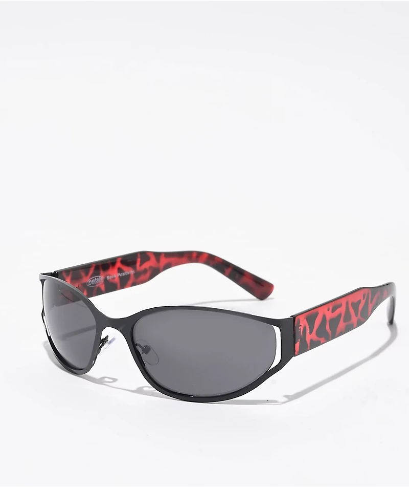 Petals and Peacocks Lenar Tortoise Black & Red Sunglasses