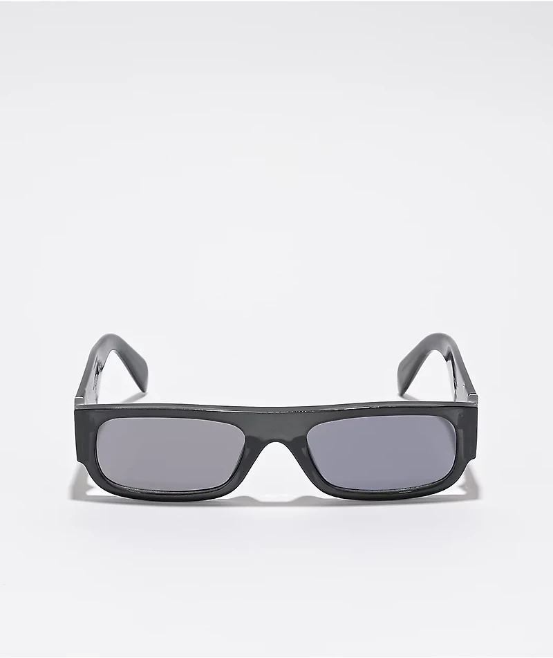 Petals and Peacocks Reginald Black Sunglasses
