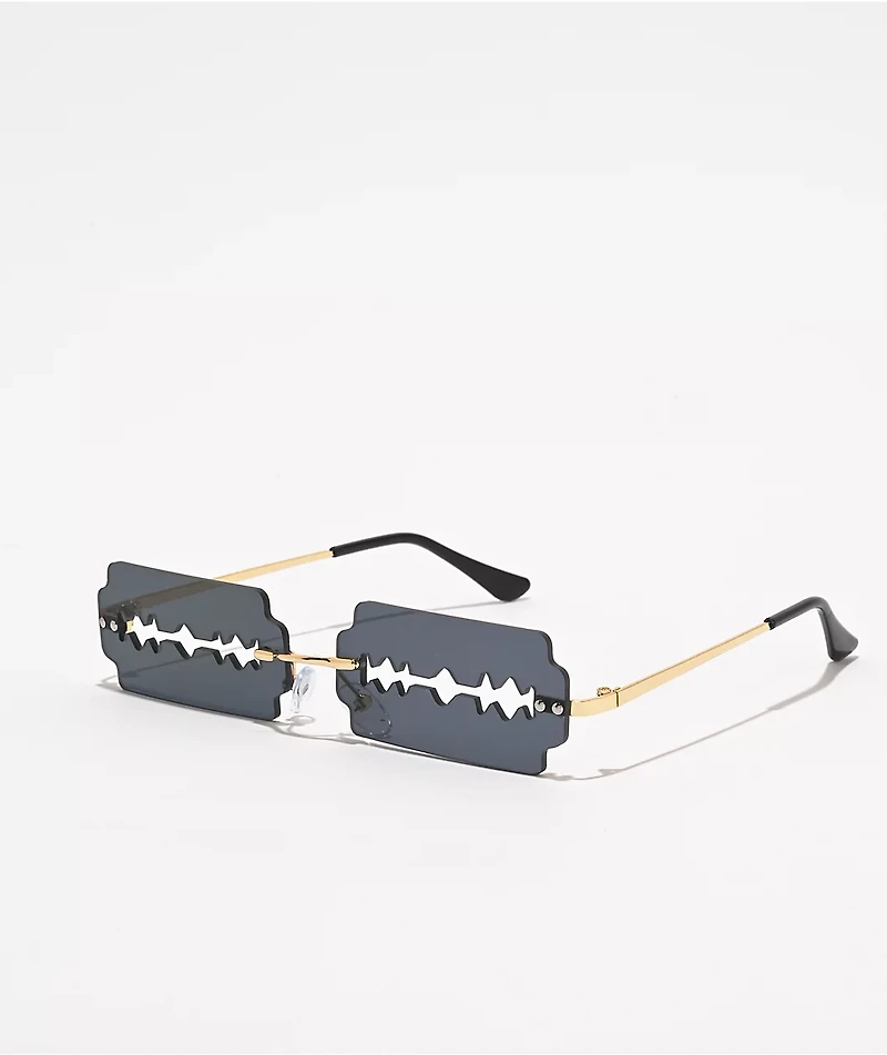 Petals and Peacocks Rezza Black Sunglasses