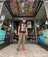 RODMAN BRAND Team Black T-Shirt
