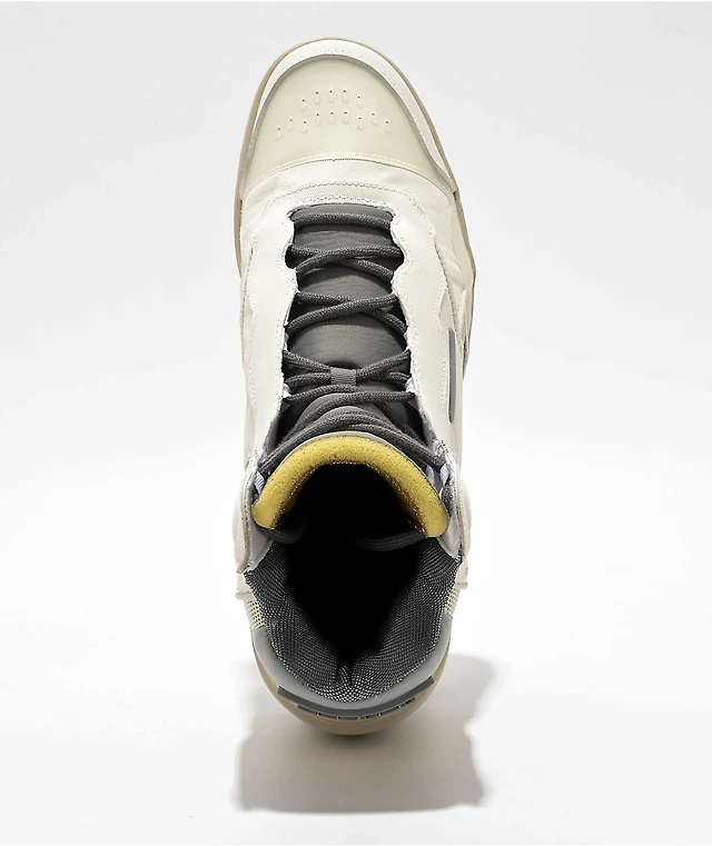 Reebok x NASA BB-4K2 Alabaster Shoes at Hamilton Place in