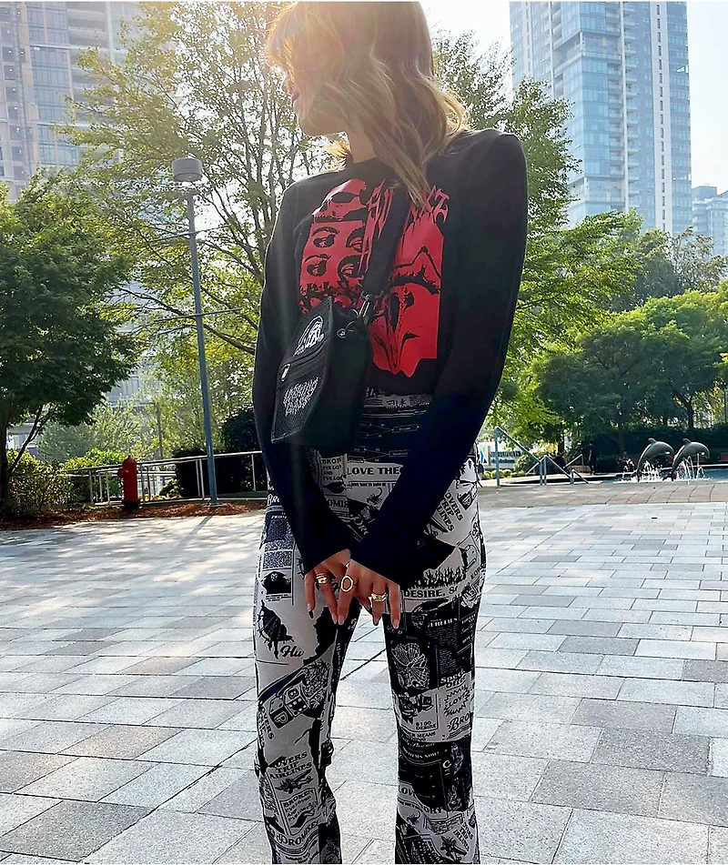 SWIXXZ Photo Opp Black Crop Long Sleeve T-Shirt