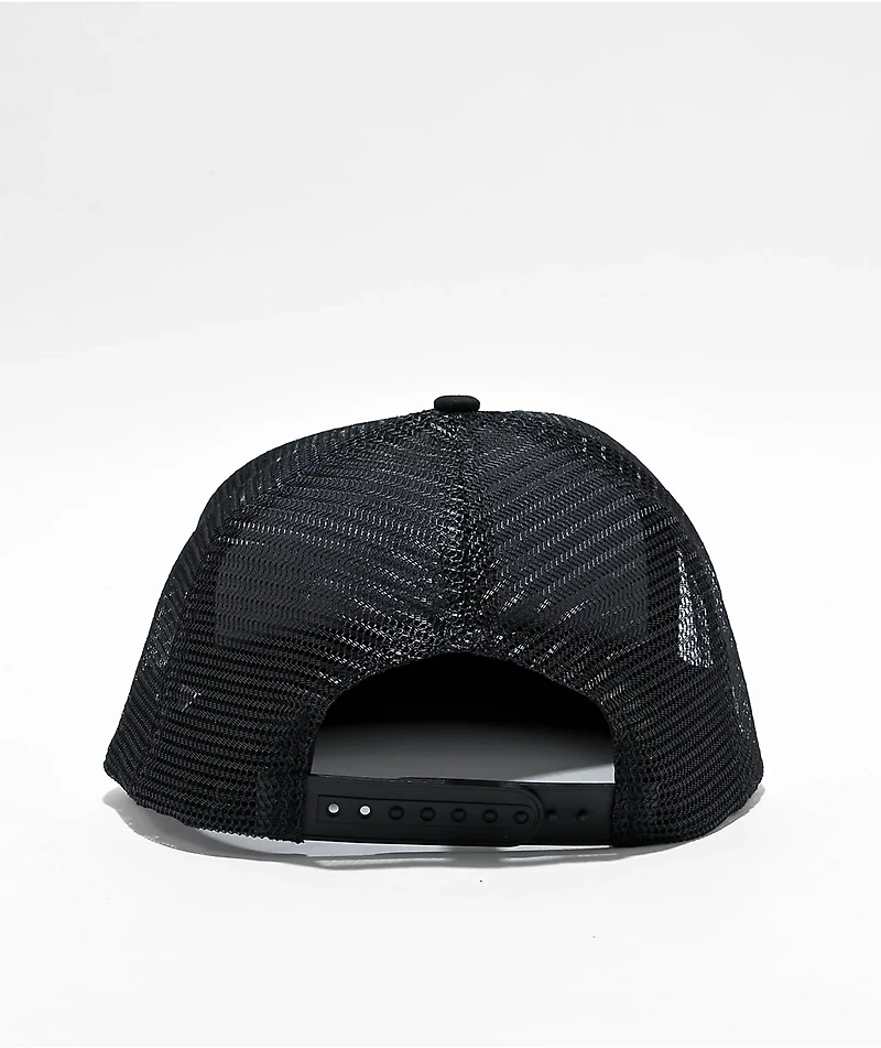 Santa Cruz Natas Screaming Panther Black Trucker Hat