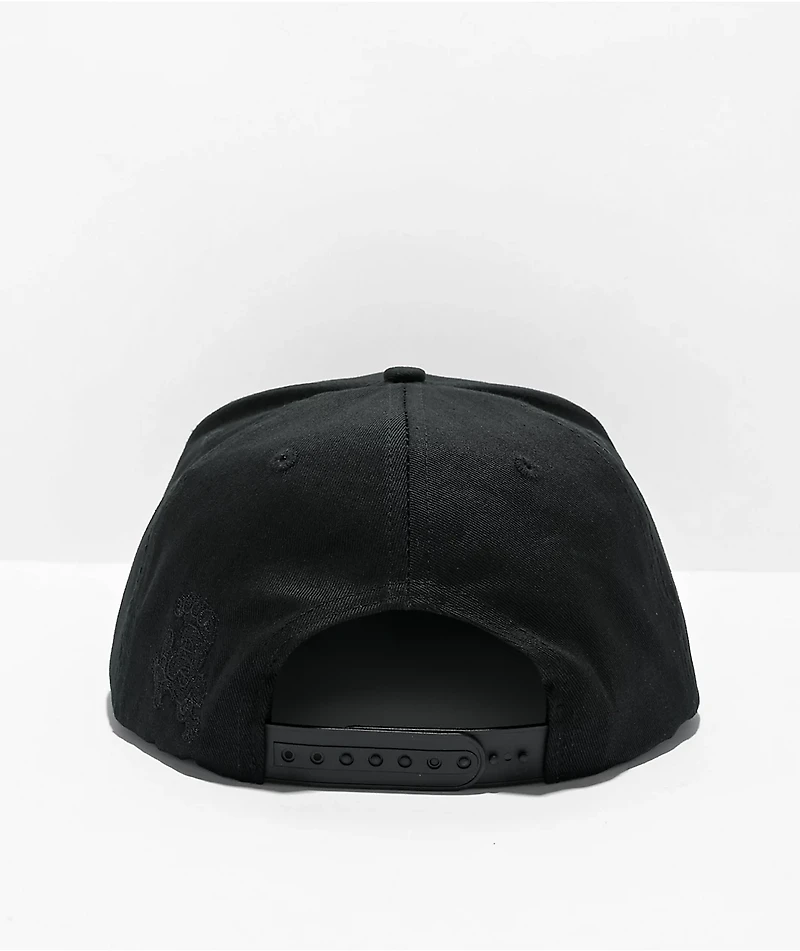 Santa Cruz Sun Down Ray Strip Black Snapback Hat