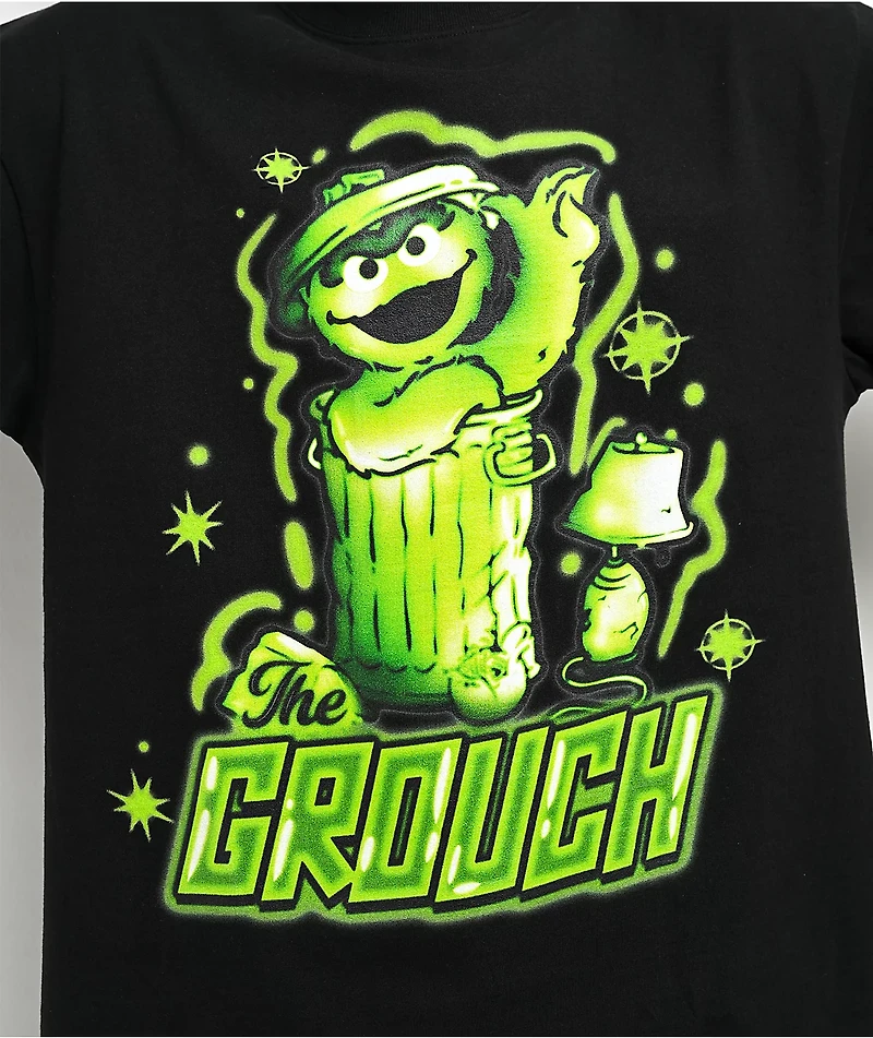 Sesame Street Oscar The Grouch Airbrush Black T-Shirt