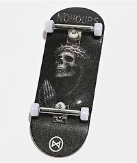 Slushcult x NoHours Star Dust  Fingerboard Complete
