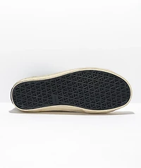 Straye Logan Distressed White Skate Shoes