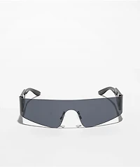 Super Sleek Black Sunglasses