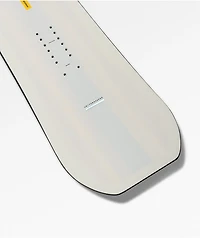 United Shapes Horizon Snowboard 2024