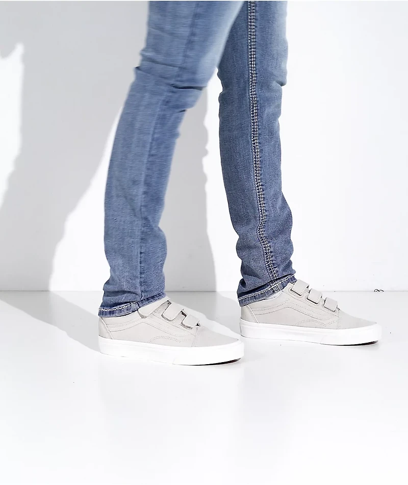 Vans Women's Old School V Mushroom & White Skate Shoes