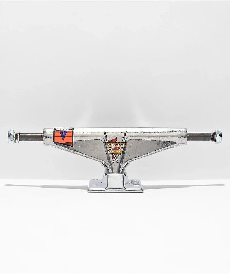 Venture Yuto 5.6" Skateboard Truck