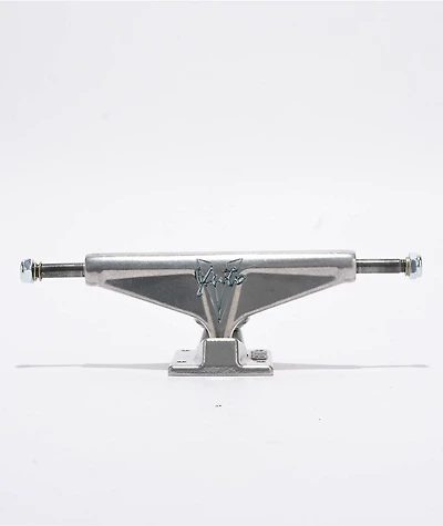 Venture Yuto Pro Edition Liquid Chrome 5.6 Skateboard Truck