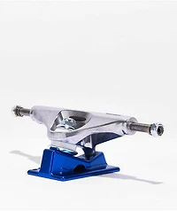 Venture Yuto V-Hollows Great Wave Silver & Blue 5.6 Skateboard Truck